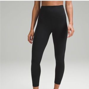Lululemon Black Align Leggings 25 Inch — Size 6